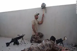 Quân Iraq giao tranh IS trên đường phố Mosul