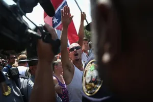 Đảng 3K sẽ diễu hành mừng Trump chiến thắng