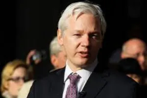 WikiLeaks treo 20.000 USD ngăn Obama 'tiêu hủy lịch sử'