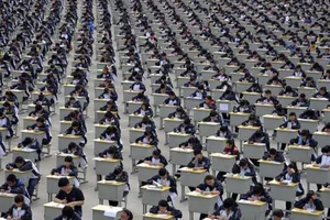 Học sinh vay điểm từ 'ngân hàng điểm' để đậu kỳ thi