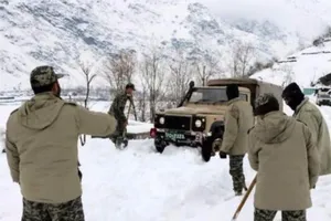 Lở tuyết kinh hoàng, hơn 100 người chết