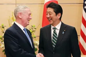 Ông Mattis vừa đi, Trung Quốc đưa tàu đến Senkaku