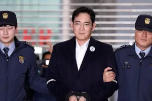 'Thái tử Samsung' điều hành đế chế từ nhà giam