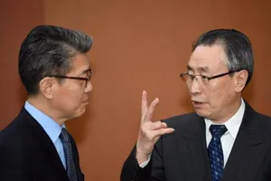 Sau cuộc gặp Trump-Tập, TQ hứa mạnh tay với Triều Tiên