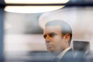 Đội tranh cử ông Marcon bị tấn công mạng