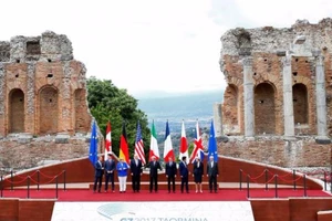 Ông Trump sang Ý dự hội nghị G7 đầy thách thức