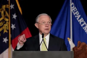 Bộ trưởng Mỹ phải điều trần vụ sa thải James Comey