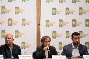 Mexico điều tra nghe lén nhà báo