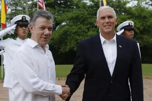 Venezuela: Ông Trump dọa một đằng, cấp phó nói một nẻo