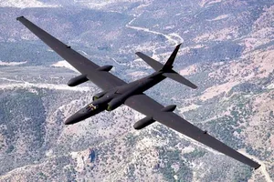 Iran đuổi máy bay do thám Mỹ khỏi không phận