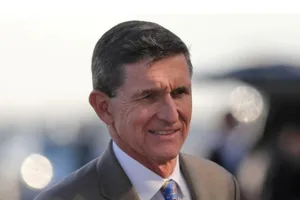 Điều tra tướng Flynn về dự án 40 lò phản ứng Trung Đông