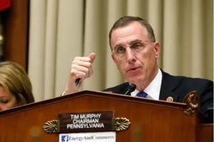 Nghị sĩ Mỹ mất chức vì bảo người tình phá thai