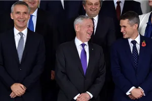 Lo ngại Nga, NATO tăng thêm 2 bộ tư lệnh