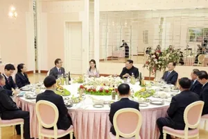 Truyền thông Mỹ nói gì vụ ông Kim tiếp phái đoàn Hàn?