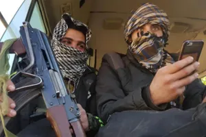 Đông Ghouta: Nhóm nổi dậy cuối cùng đầu hàng