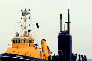 Anh đưa 2 tàu ngầm chở đầy tên lửa Tomahawk đến gần Syria