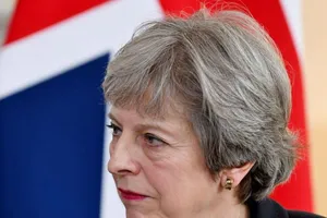 Thủ tướng Anh họp khẩn nội các bàn quyết định về Syria