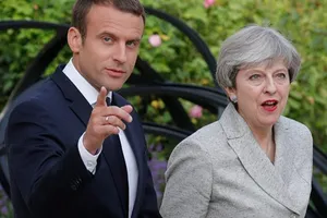 Anh, Pháp xác nhận liên minh với Mỹ đánh Syria