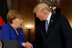 Bà Merkel cũng không thuyết phục được ông Trump