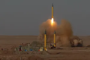 Ông Trump và 4 viễn cảnh hạt nhân Iran