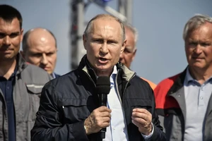 Ông Putin: Vũ khí Nga sẽ bảo đảm cán cân sức mạnh thế giới