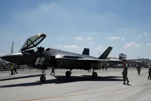 Mỹ có thể ngưng sản xuất F-35 vì quá nhiều lỗi