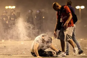 Pháp mừng vô địch World Cup, bạo động xảy ra ở nhiều TP lớn