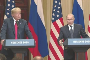 Hai ông Trump-Putin chỉ họp báo, không có tuyên bố chung