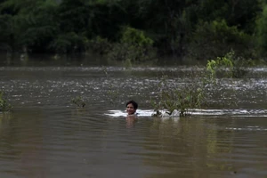 2 tỉnh bị ngập, Campuchia tính đòi Lào bồi thường