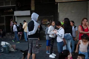 Venezuela động đất 7,3 độ Richter, cảnh báo sóng thần