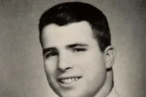 Nghị sĩ McCain qua đời, mất mát không chỉ Mỹ mà cả Việt Nam