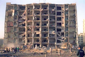 Mỹ đòi Iran bồi thường 104,7 triệu USD vụ đánh bom 1996