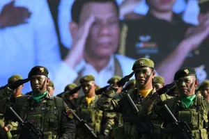 Ông Duterte thách thành phần quân đội phản đối ông dám nổi dậy