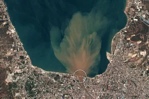 ​Chùm ảnh vệ tinh chụp Palu trước và sau động đất, sóng thần