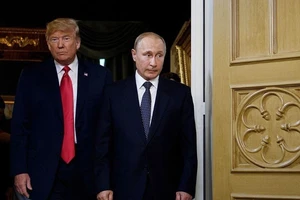 Ông Trump sắp gặp ông Putin, Mỹ vẫn thẳng tay trừng phạt Nga