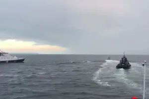 Tổng thống Ukraine kêu gọi NATO đưa tàu chiến đến biển Azov