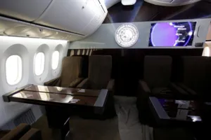 Rao bán chuyên cơ của tổng thống tiền nhiệm 