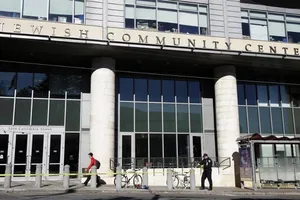 Hàng loạt trường học Mỹ bị đe dọa đánh bom