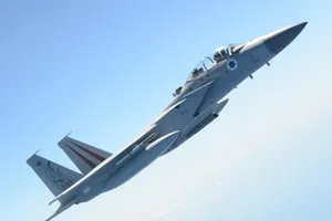 F-15 của Israel bung nắp buồng lái ở độ cao hơn 9.000m ​