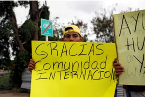 Ông Guaido: Lô hàng cứu trợ đầu tiên đã được phát cho dân