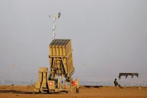 Tel Aviv-Gaza nã tên lửa lẫn nhau