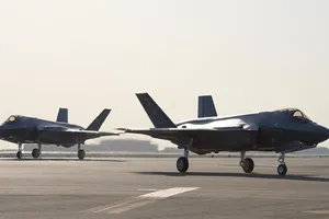 Mỹ triển khai 2 phi đội F-35A đến Trung Đông