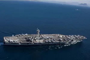 Iran dọa đánh phủ đầu, phá hủy tàu sân bay Mỹ với 1 tên lửa