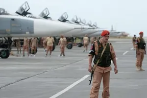 Khủng bố bắn 17 tên lửa đến căn cứ Hmeimim của Nga ở Syria