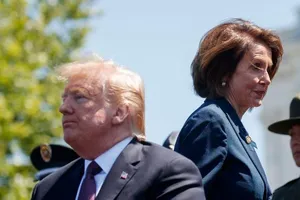 Bà Pelosi muốn ông Trump 'vào tù', nhưng không dễ