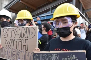 Xuống đường ở Anh, Úc, Canada, Pháp ủng hộ biểu tình Hong Kong