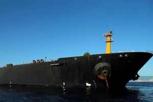 Tàu Iran rời lãnh thổ Anh, bất chấp áp lực từ Mỹ