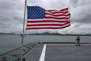 Tập trận ASEAN-Mỹ khác gì tập trận ASEAN-Trung Quốc?