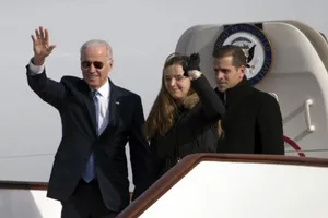 Trung Quốc giải bài toán điều tra Biden-thương chiến cách nào?