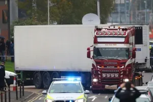 Thủ tướng chỉ đạo Bộ Công an, Bộ Ngoại giao cử đoàn sang Anh